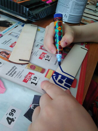 Stojan na tablet
